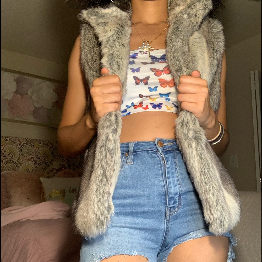 Gray faux fur vest!!!